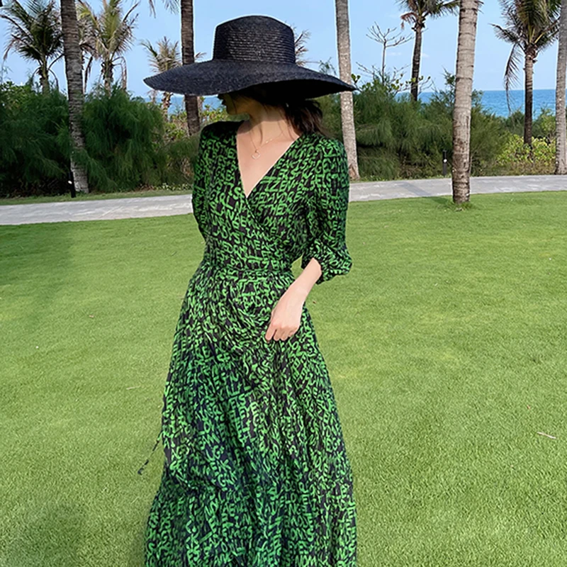 

CHICEVER Vintage Print Dress For Women V Neck Puff Short Sleeve High Waist Ruched Hit Color Ankle Length Dresses Female 2021 New