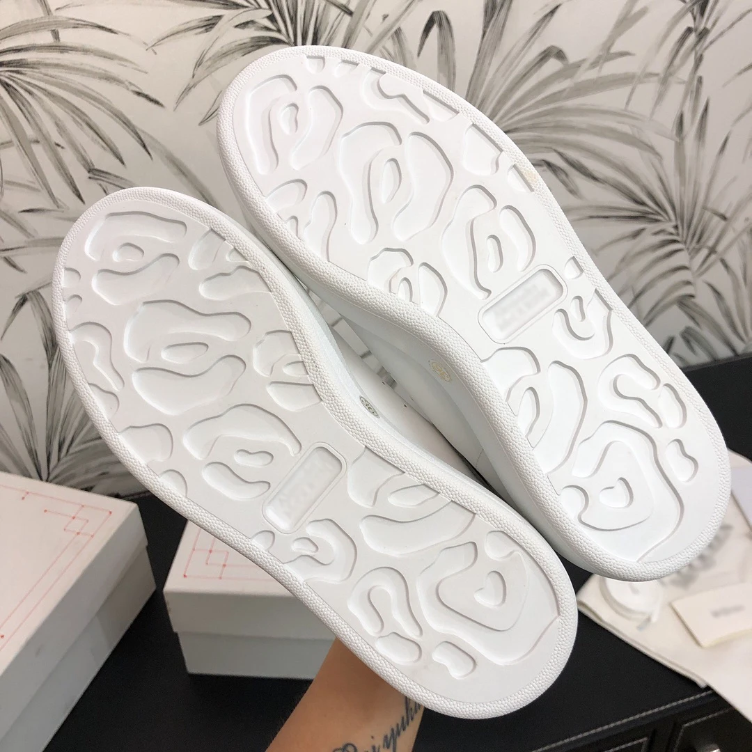 

Aw Ladies Casual White Shoes 2021 Spring New Increase Sneakers Trendy Shoes Quicksand Crystal Head Leather Casual Shoes