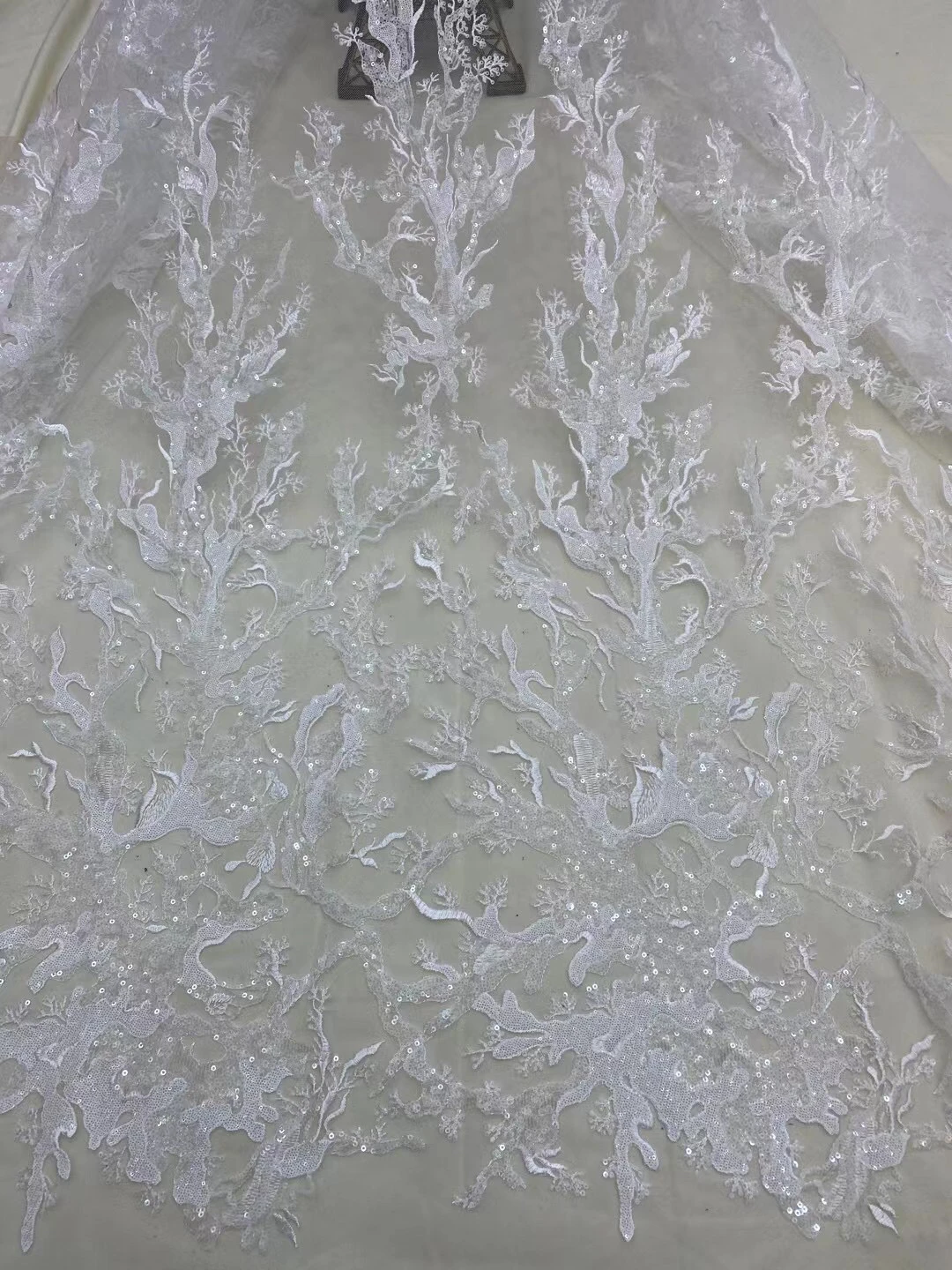 Носей носей носек шату Пхи Ким Са Нигерия вышитый фон Cách Voan Lưới Ren trantrang