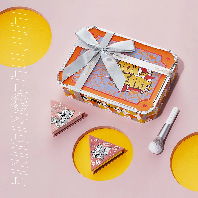 

TT Little Aoting Joint Name Zhixin Cheese Blush Gift Box Highlight Integrated