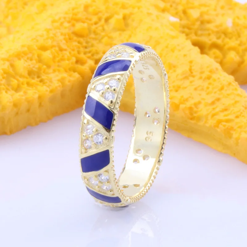 

Stylish and elegant 925 sterling silver fashion wedding jewelry ring