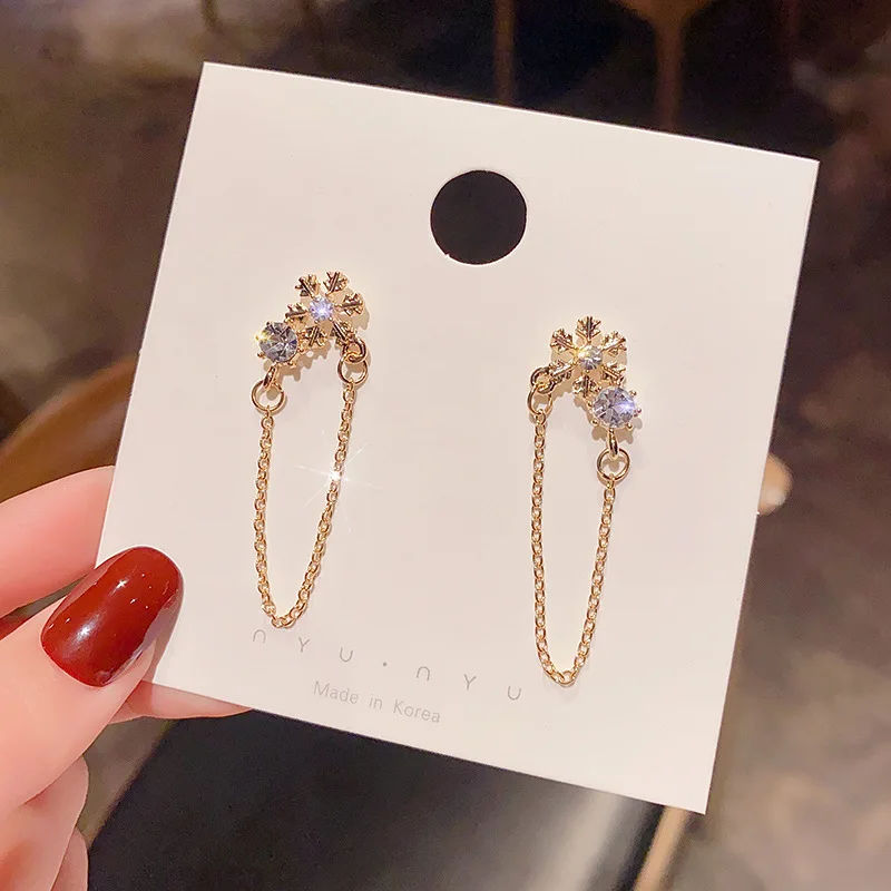 

Korean Fashion Snowflake Earrings Micro Inlaid Zircon Long Tassel Ear Stud Earring All Match Elegant Earrings Fashion Jewelry
