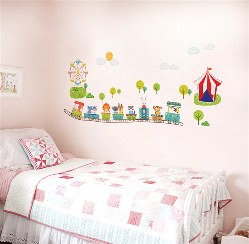 

Cartoon Animal Train Wall Decal Kids Bedroom Decorative Stickers Baby Gift Nursery Safari Mural Art Decal Monkey Lion Rabbit