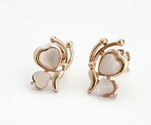 Модный дизайн бабочка белый камень позолоченные крылья серьги гвоздики Новое