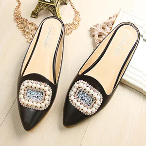 Women Flats Soft Sole Sandals Women Fashion Pearl Slipper Women Zapatos De Mujer Plus Size Women Shoes 43 Flats Shoes Summer