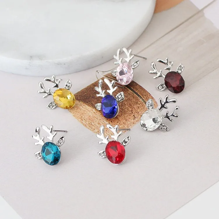 New Creative Christmas  Ear Studs Stylish Elk Crystal Deer Stud Earrings Women Fashion Dangler Jewelry Girl Gift 2021 Wholesale