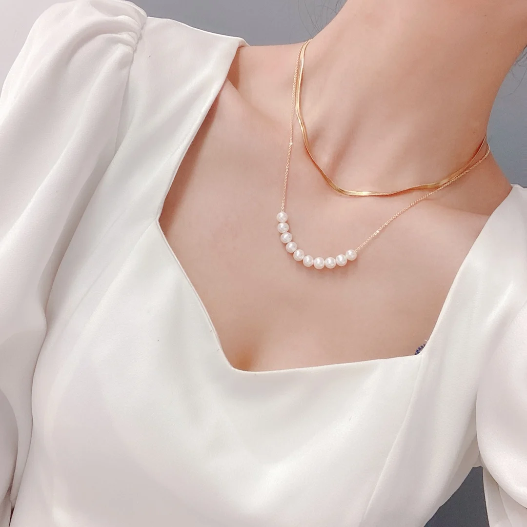 

Fashion Gold Plated Snake Chain With Mini Natural Pearl Necklace