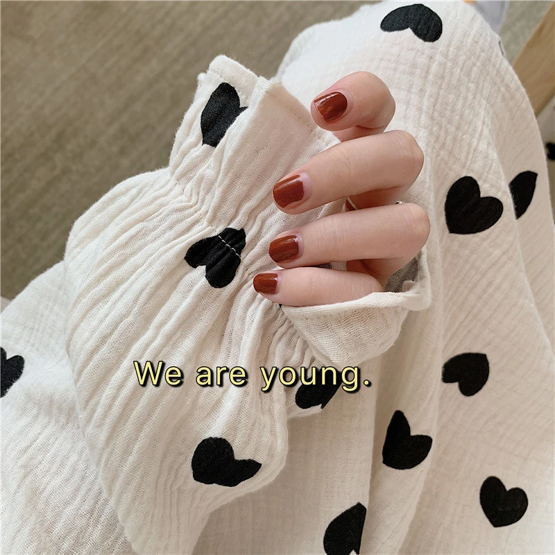 

2021 New Cute Sleepwear Fashion Warm Nightgown Women Ladies Comfortable Leisure Heart Long Sleeve Dress Lace Lingerie Underwear