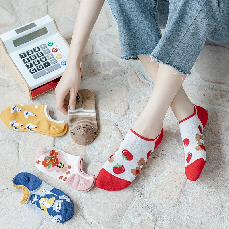

5 Pairs of 5 Colors Summer New Fashion Short Ladies Graffiti Breathable Sandals Invisible Non-slip Cartoon Fruit Bear Boat Socks