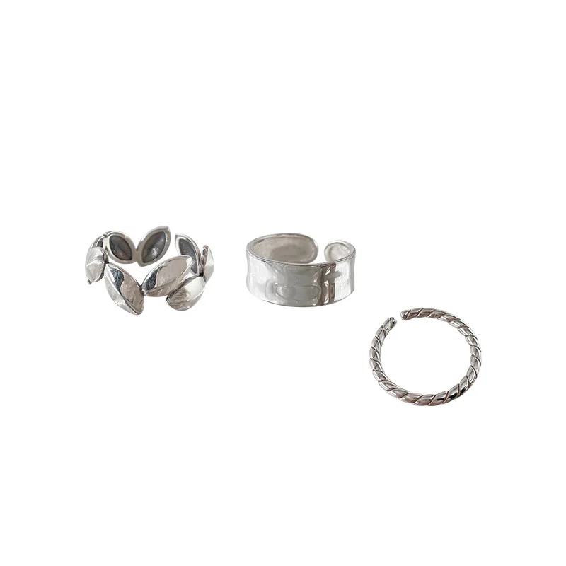 

Wide arc leaf index finger ring simple