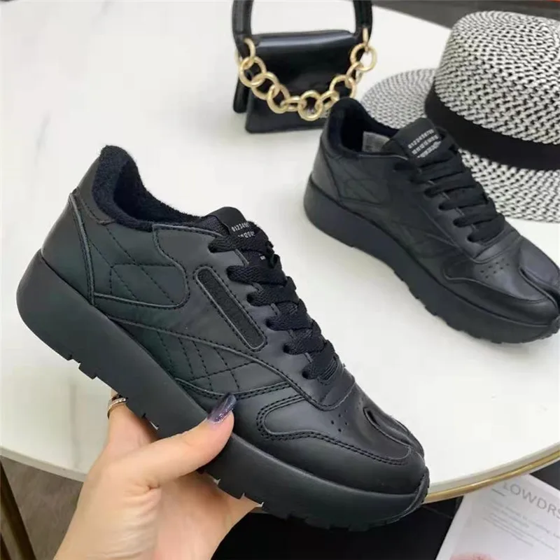 

Platform Designer New Style Ladies Sneakers Summer Autumn Fashion Outdoor Female Casual Shoes Split-toed Horseshoe Shoes Women's