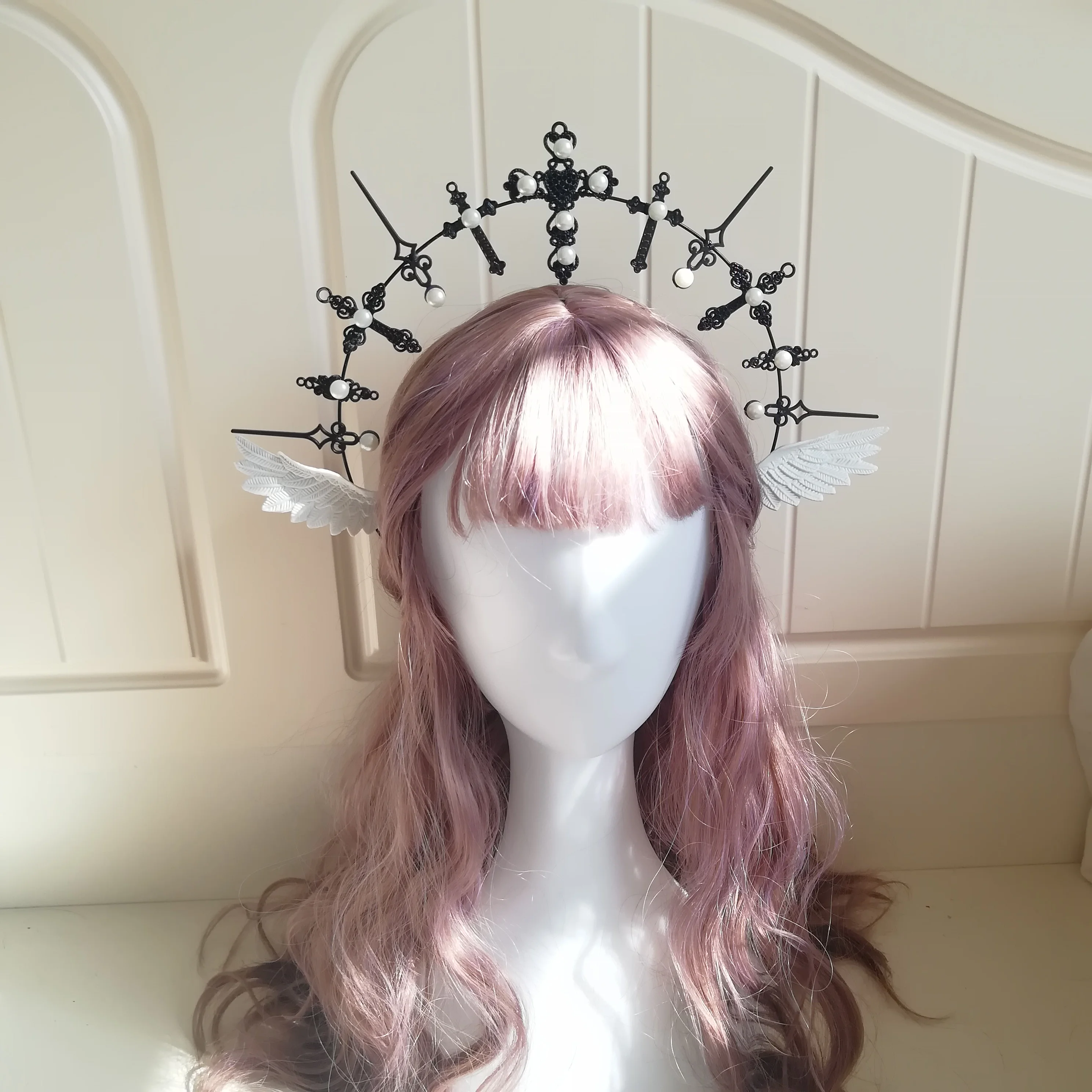 

Baroque Tiara Notre Dame Halo Headdress Cosplay Goddess Virgin Mary Hair Crown Gothic Wings Lolita Pearl Headwear Punk Props