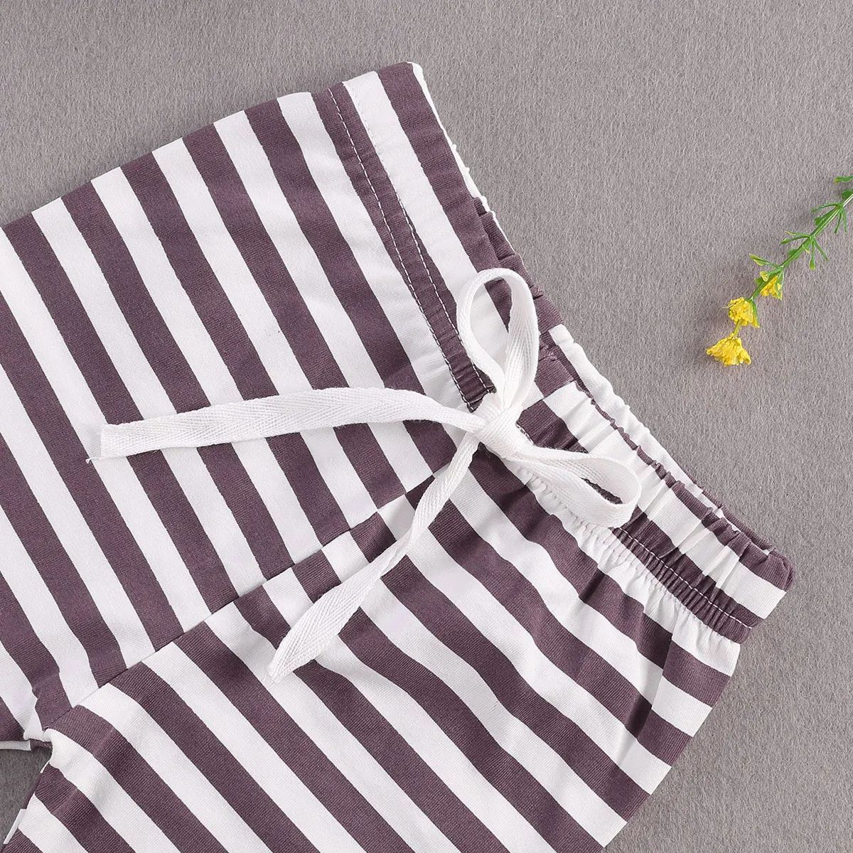 

0-24M Children's Two Piece Set Crew Neck Long Sleeve Christmas Tree Top Lace Up Elastic Waist Striped Trousers for Kids