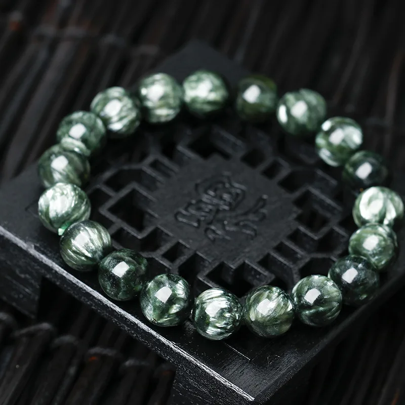 

Natural green dragon Crystal Bracelet