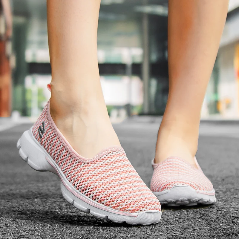

2020 brand fashion sneakers Summer shoes women loafers Slip on casual Shoes ultralight flats shoes zapatillas shoes size 35-41