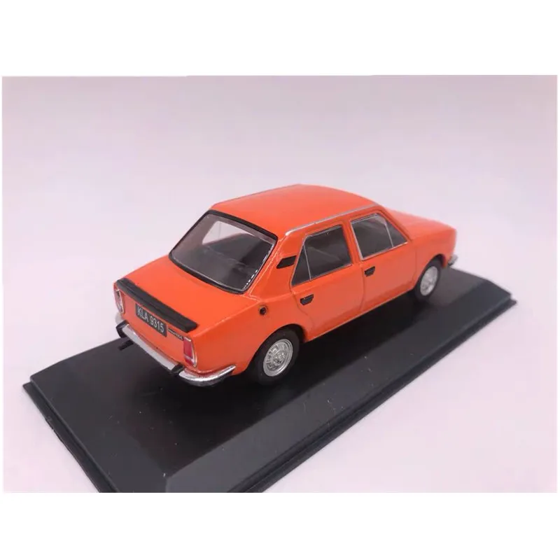 DEA ixo 1:43 SKODA 105 сплав модель автомобиля игрушка автомобиль коллекция подарков| |