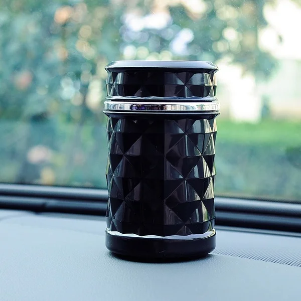 

Car LED Ashtray Garbage Coin Storage Cup Container Cigar Ash Tray Car Styling Universal Size