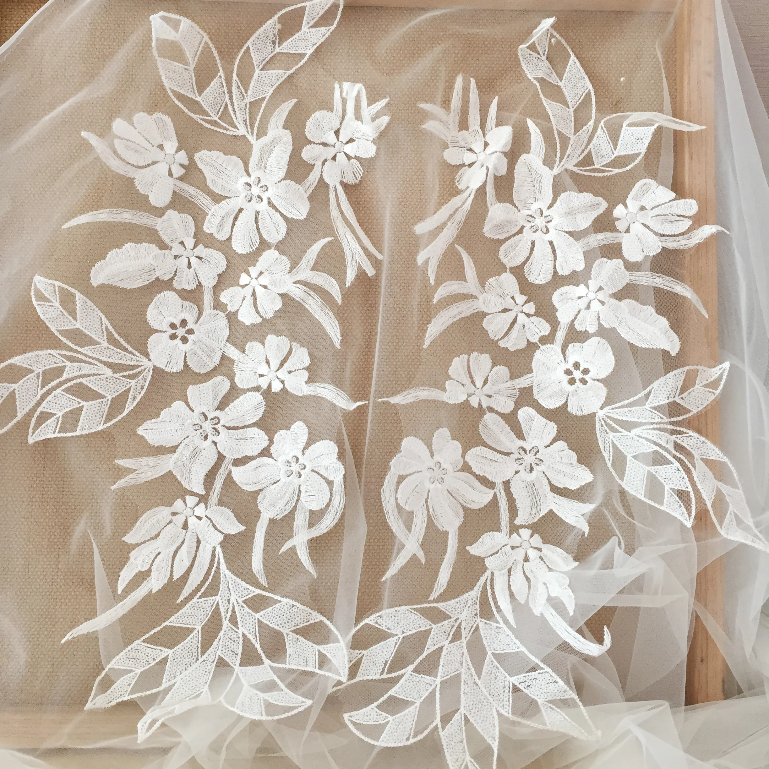 

1 Pair 2 pieces Large Ivory Sequin Lace Applique, Leaf Bridal Veil Wedding Floral Embroidery Lace Patch Motif