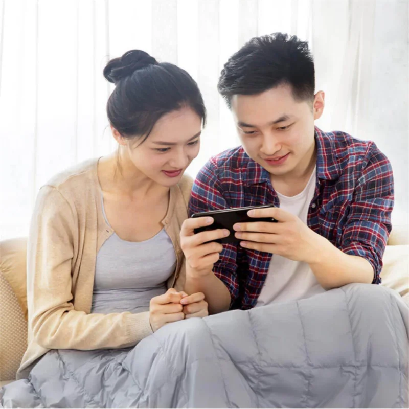Одеяло Xiaomi портативное с мягким перьевым наполнителем многофункциональное