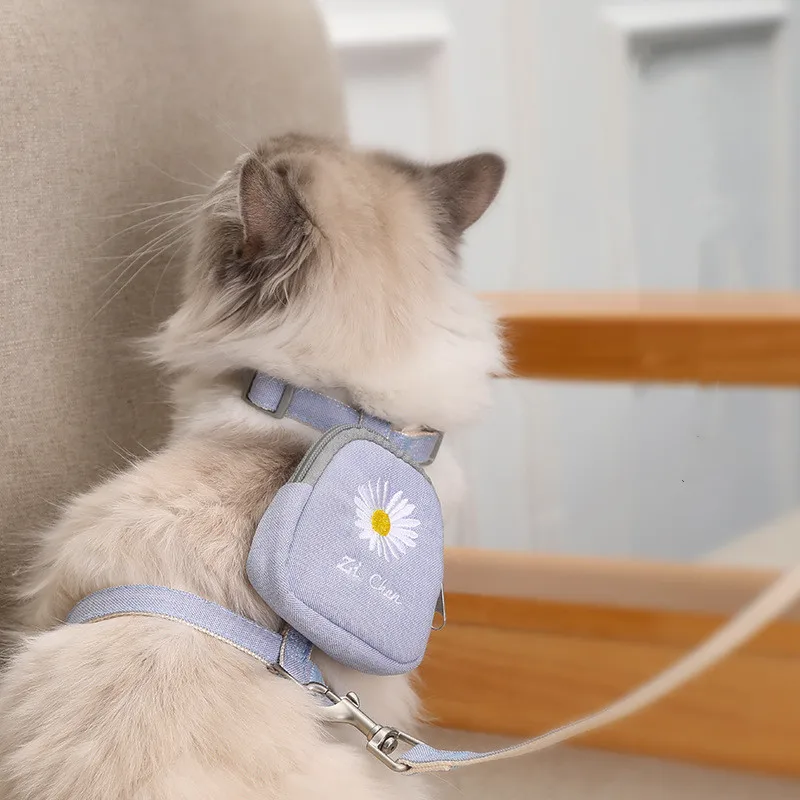 

Pet Cat Chest Strap And Traction Rope Plain Fashion Embroidery Juvenile Chrysanthemum Pet Backpack Small Cat Pet Outing Supplies
