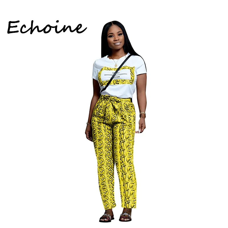 Костюм спортивный женский из двух предметов с принтом змеиной кожи и длинных