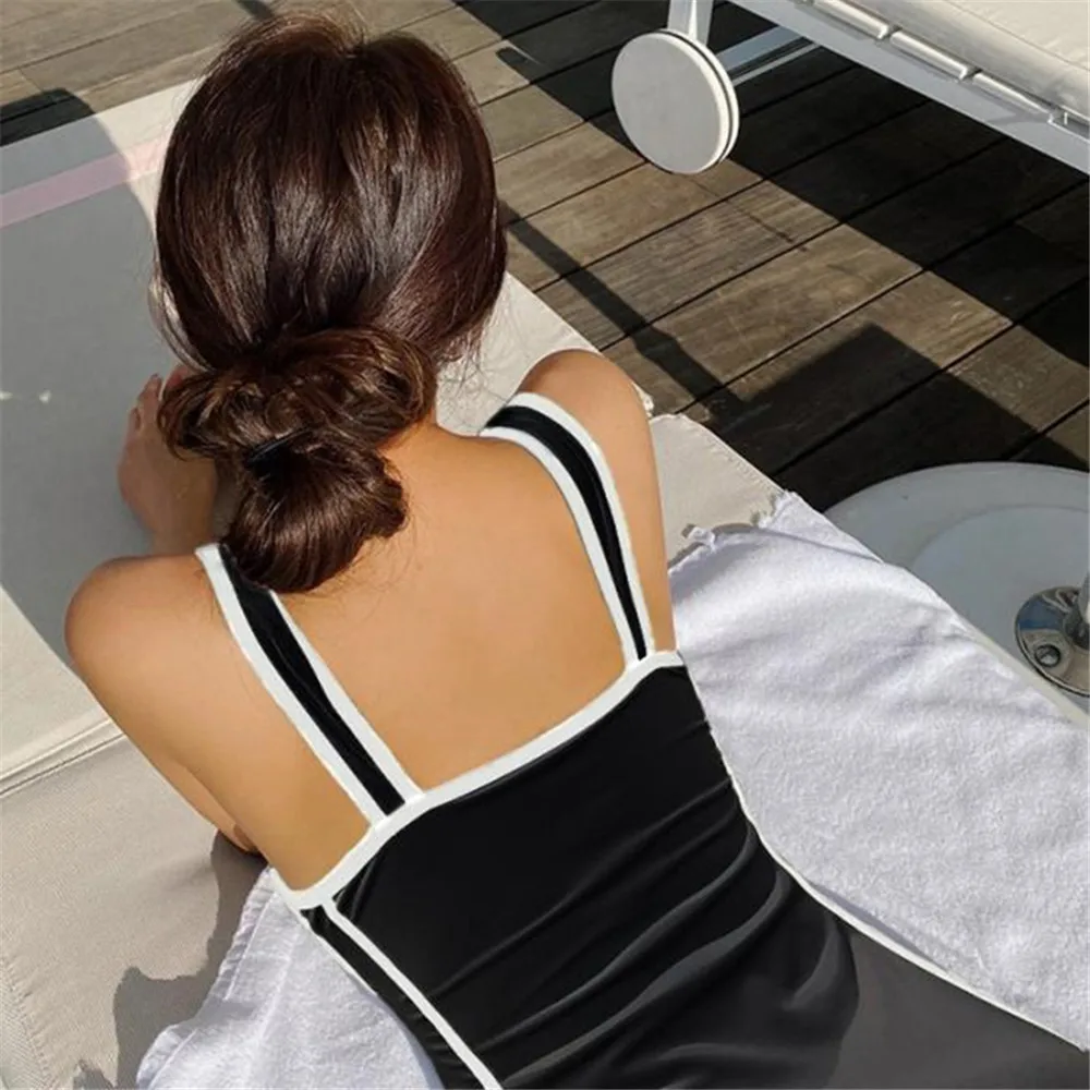 Купальник пуш-ап женский однотонный пикантный слитный купальник в стиле пэчворк