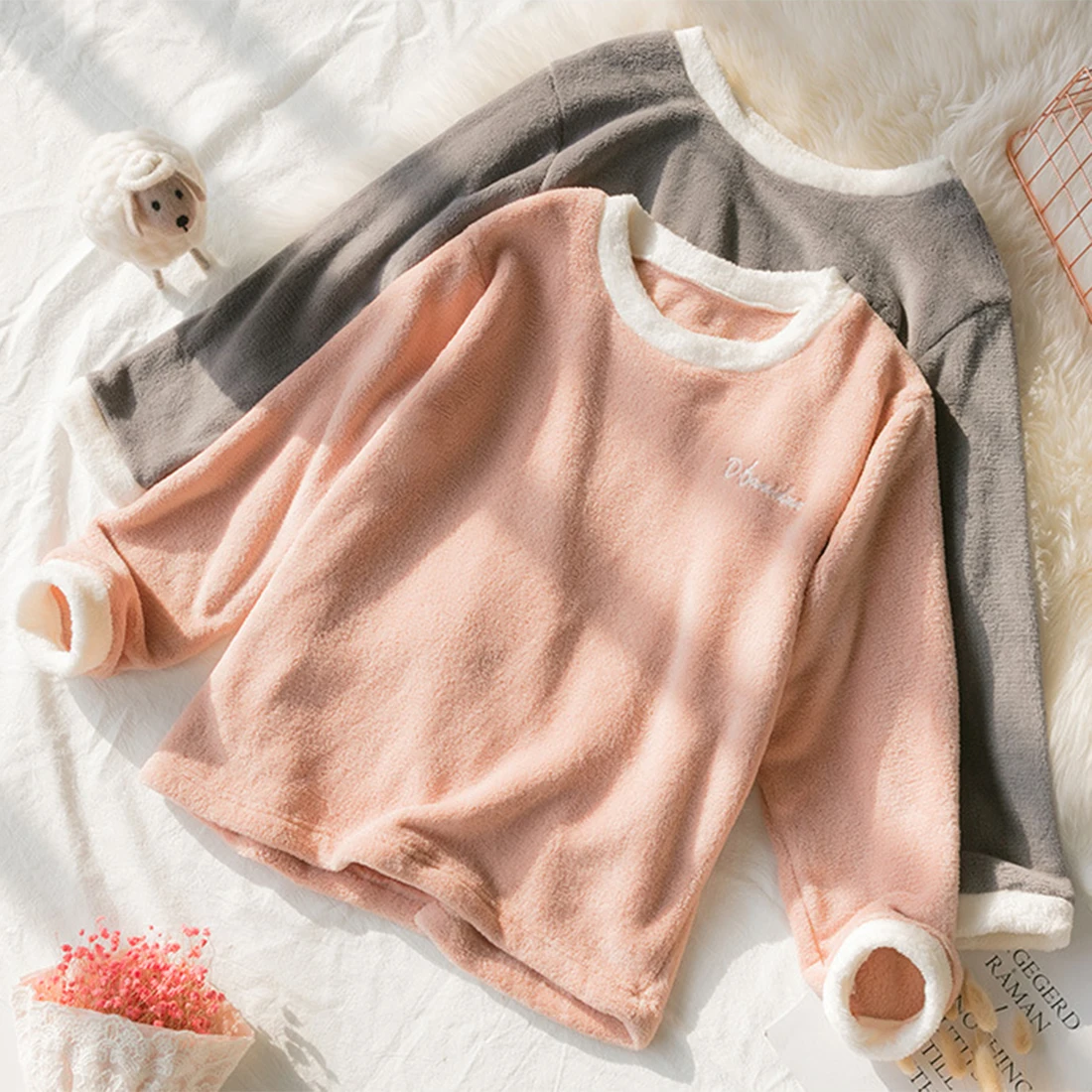 

2020 Women Cute Cartoon Coral Pajamas Set Long Sleeve Shirt &Pant Sleep Set Winter Flannel Sleepwear Girl 2PCS Pijamas Suit