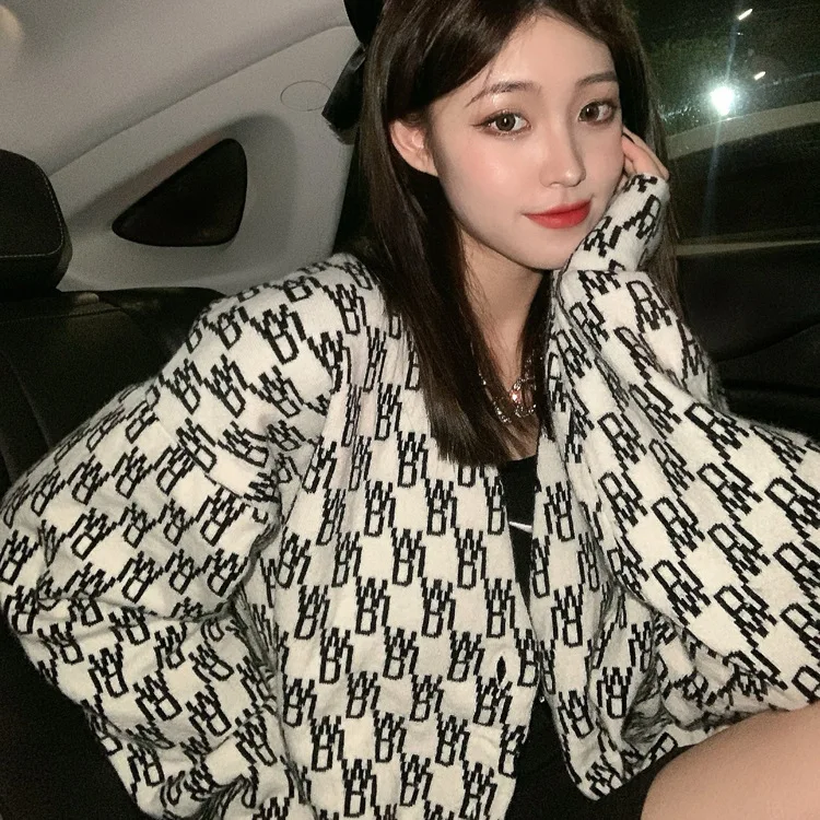 

WE11DONE Full Logo Print Reversible Knitted Cardigan Coat Kawaii Y2k Women's Clothing 2021 Techwear Traf Autumn and Winter Coat