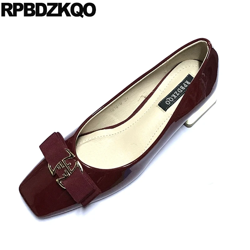 

Metal Square Toe Chinese Red Wine Casual Women Flats Shoes With Little Cute Bowtie Patent Leather Shallow Bow Slip On Ladies
