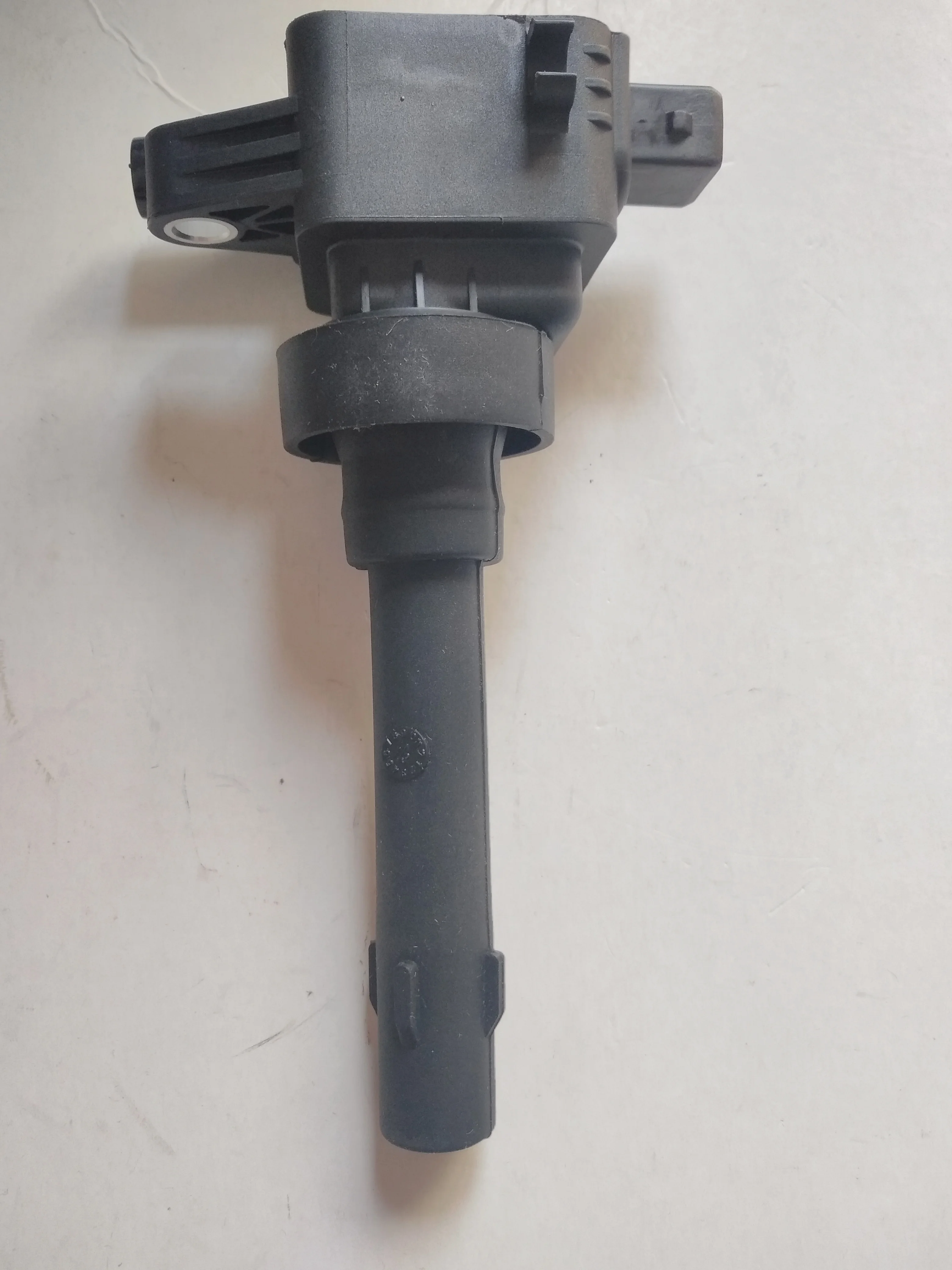 Катушка зажигания для CHERY A3 G3 E5 K50 A5 TIGGO ARRIZO 5 7 QOROS 3 SUV 1 3l 6l OE No.:F01R00A041 шт.