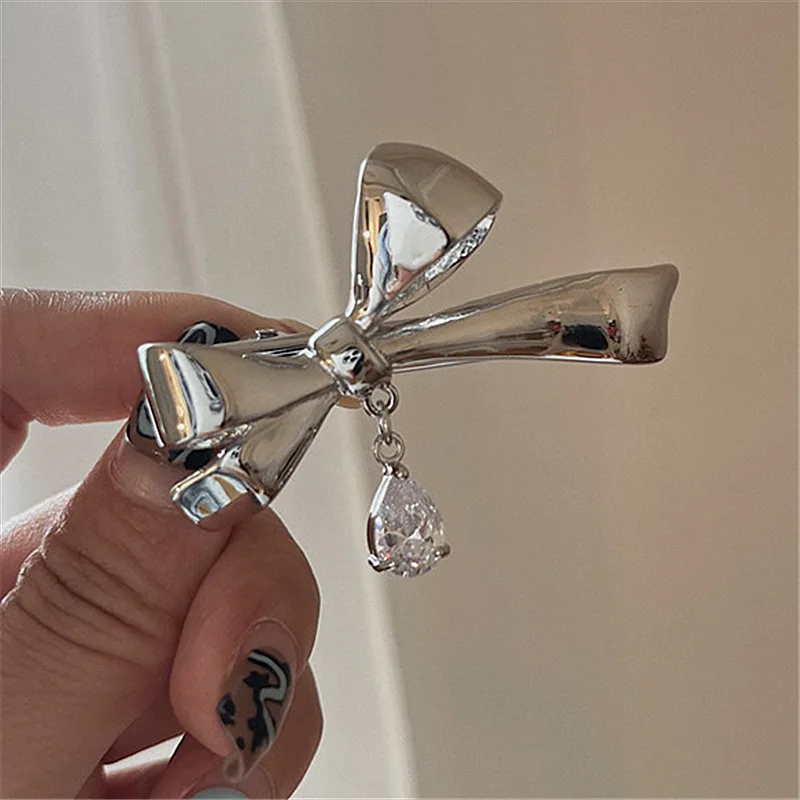 

Women Elegant Silver Color Geometric Metal Hair Comb Vintage Bowknot Hair Clips Headband Hairpin Fashion Girl Hair Accessories