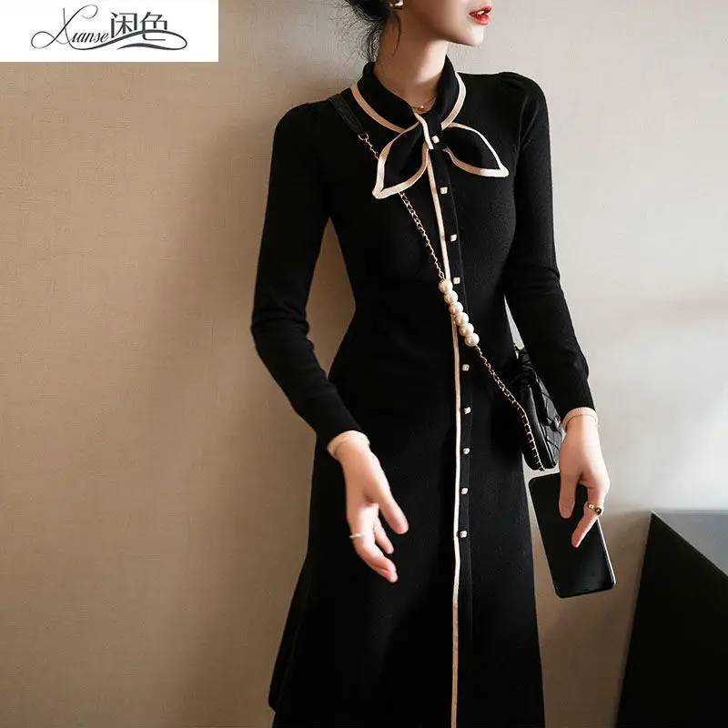 

Трикотажное черное платье с бантом, новинка 2021, осеннее платье, облегающее черное платье до колена с талией