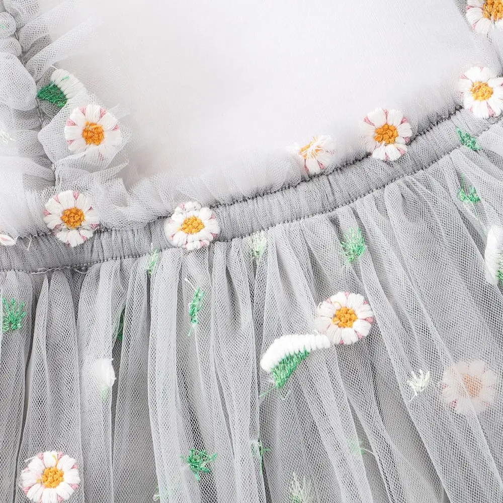 Платье для маленьких девочек с цветочной вышивкой Платья новорожденных Одежда