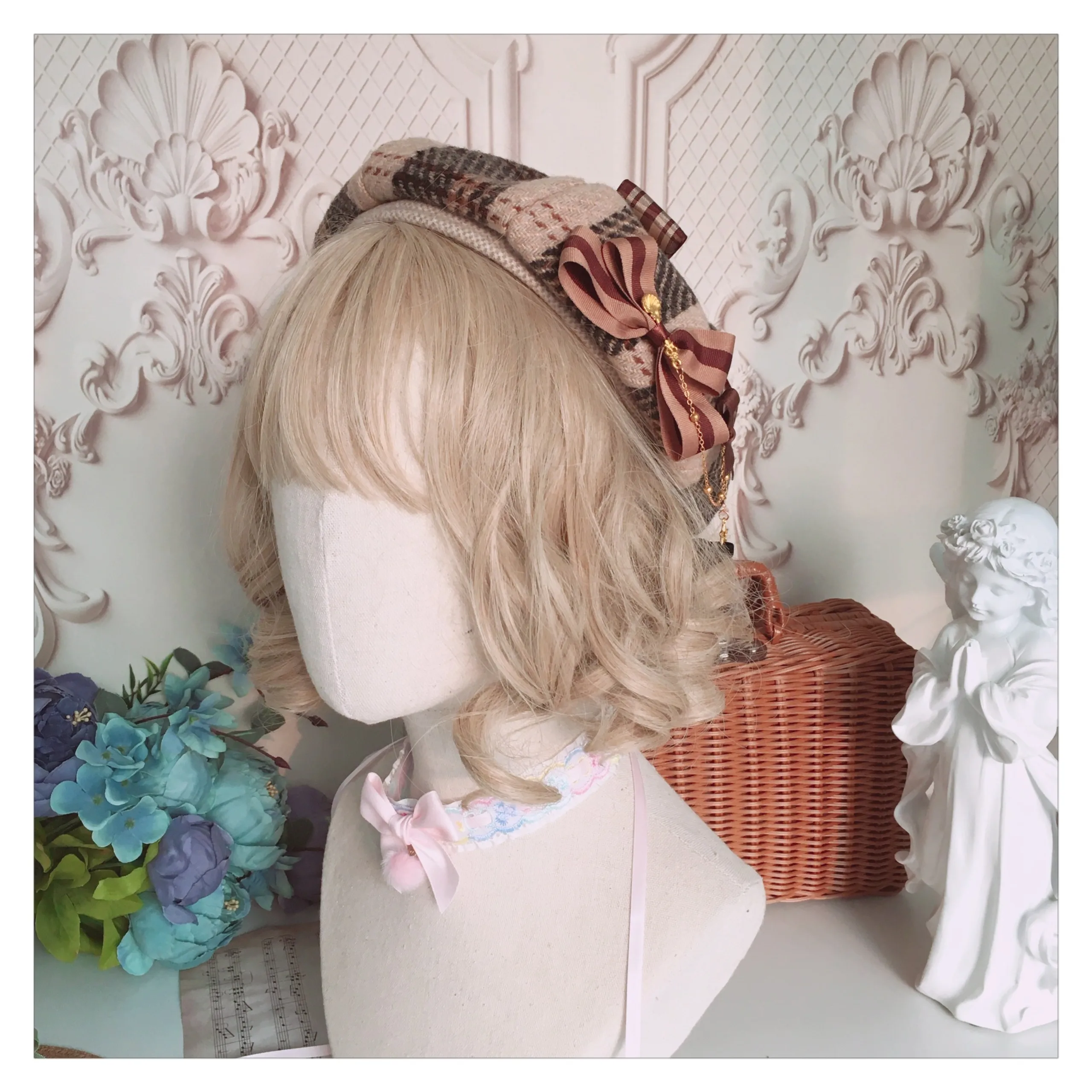 

Оригинальный ретро самодельный берет Лолиты на осень и зиму мягкая японская Милая шляпа в виде тыквы для девочек цепочка с бантом Кепка худ...