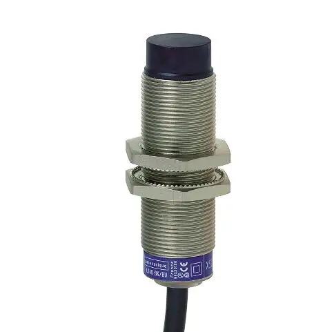 XS618B4PBL2 Индуктивный датчик XS6 M18 L60mm латунь Sn12mm 12 .. 48VDC кабель 2 м|Замыкатели| |