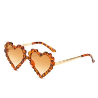 2022 kids sunglasses heart lens flowers heart cute eye wear fashion children classic metal cartoon sun glasses beach eyeglasses