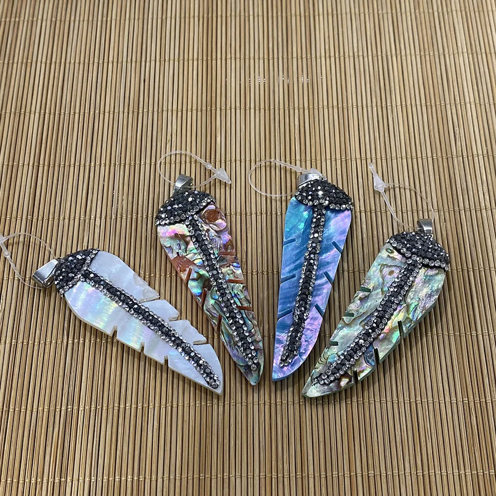 

1 Piece/pack Abalone Leaf Pendant Diamond Shell Necklace Inlaid Jewelry Pendant DIY Women's Necklace and Earrings Size 20x67mm