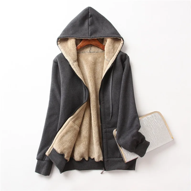 Женское бархатное пальто с капюшоном из овечьей шерсти на осень и зиму