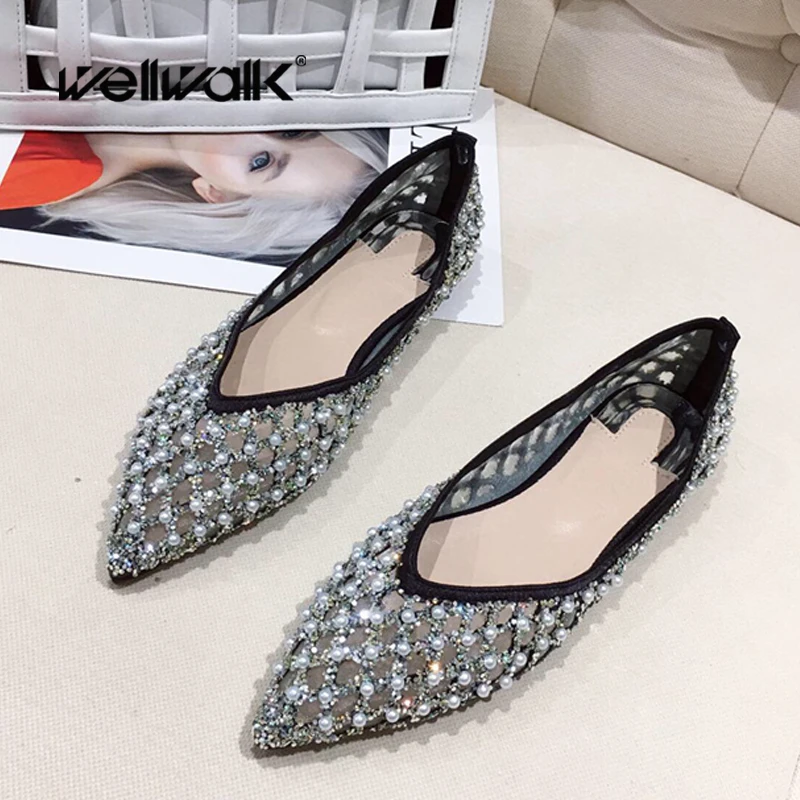 Туфли женские с жемчугом плоская подошва заостренный носок беспорядке Мокасины