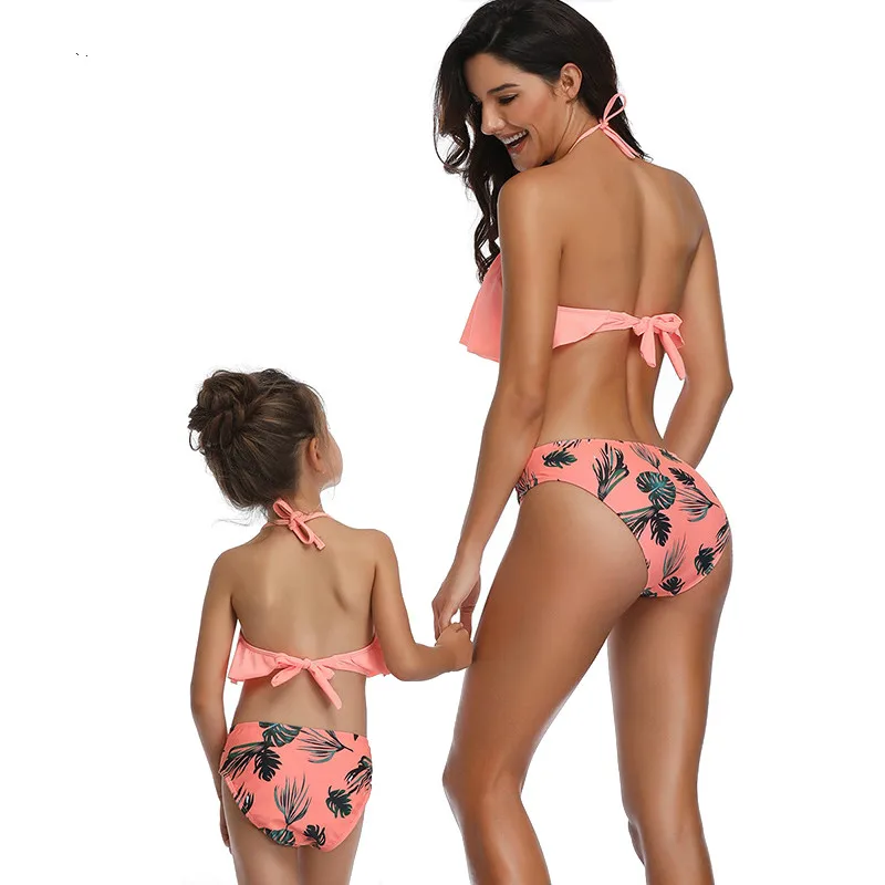 Купальники для мамы и дочки семейный образ женские бикини девочек купальный