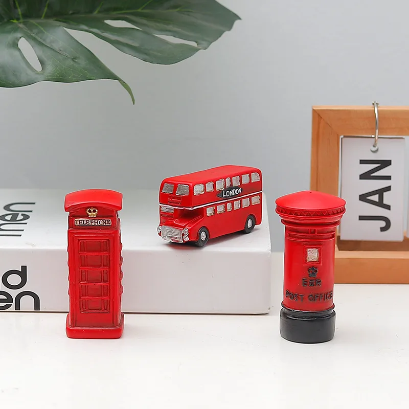 

New retro red British telephone booth postbox bus decoration creative home desktop resin decoration crafts