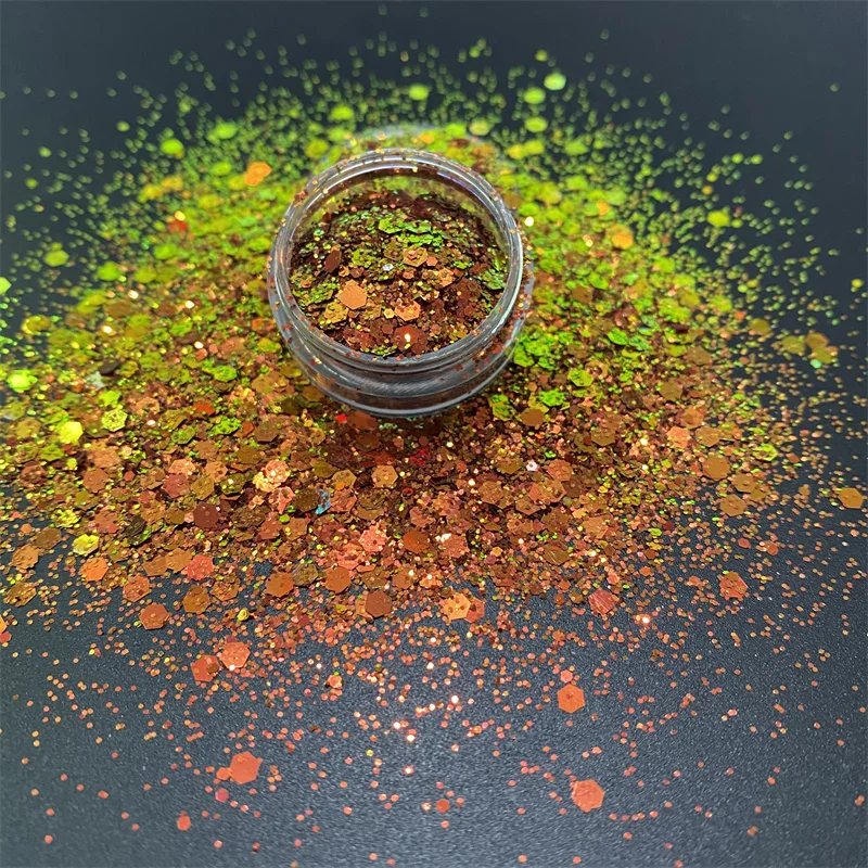 

New Chameleon Yellow Green Hexagon Shaped Mixed Chunky Glitter Powder Shifting Color Glitter For Nail Art DIY Crafts Decorations