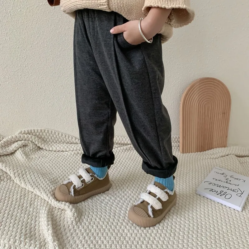 

2020 Winter New Children Girls and Boys Solid Color Plush Casual Pants Baby Kindergarten Thickened Cotton Harem Trousers