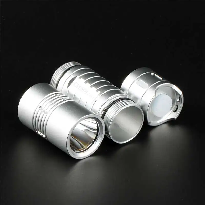 

S11 SST40 5000K/6500K 2300LM 4 18650