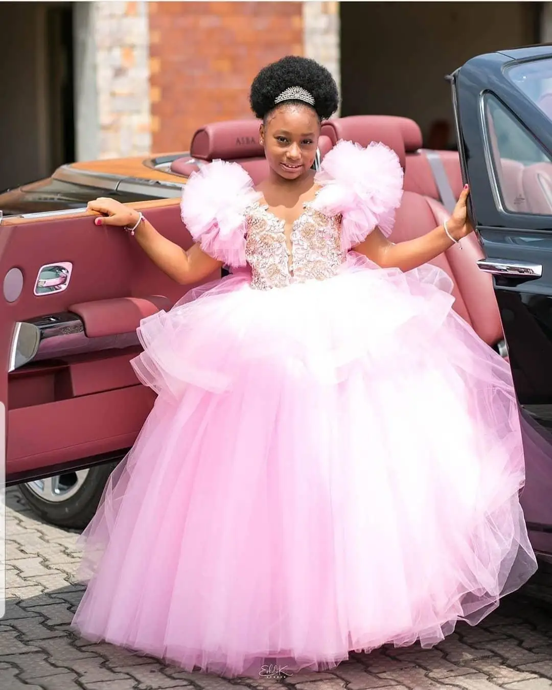 

Gorgeous Pink Flowers Girl Dresses Beads Lace Little Girl Wedding Party Dresses Vintage Pageant Dresses Birthday Gown