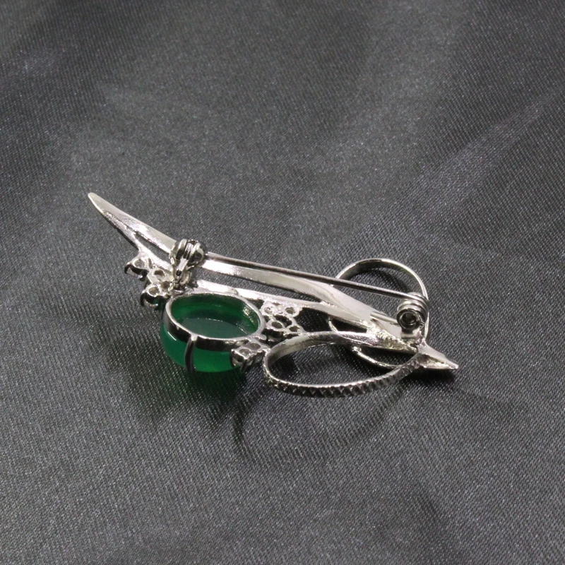 Женская Брошь из серебра 925 пробы с натуральным халцедоном 9 х11 мм | Украшения и