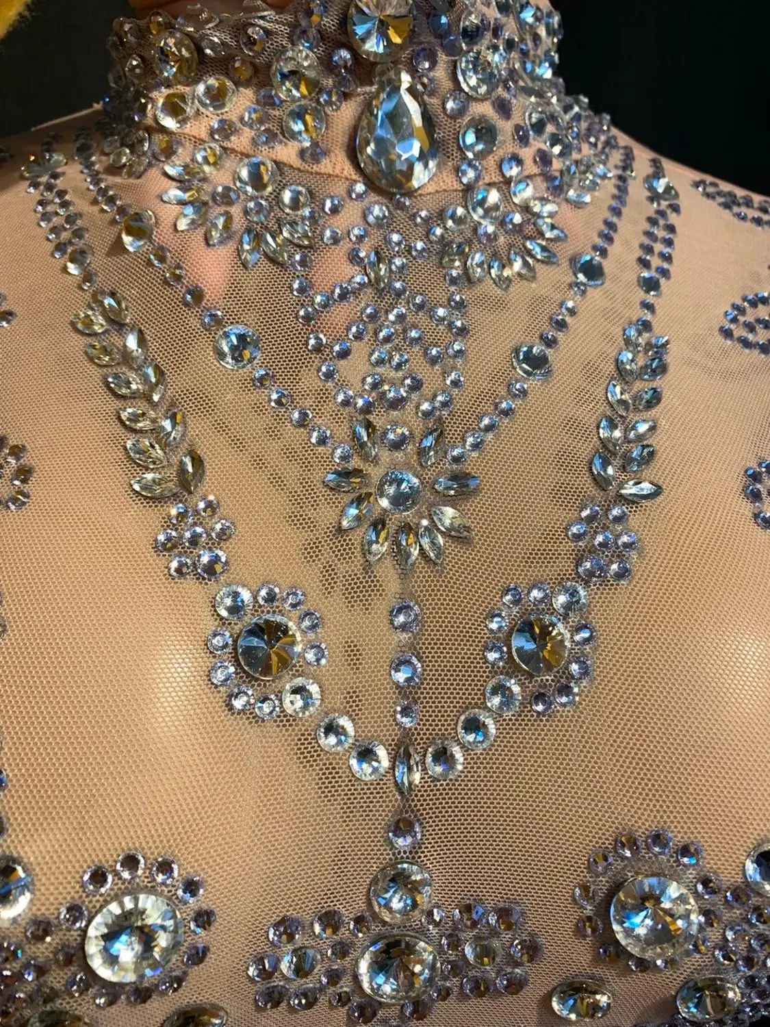 

Luxury Women Summer Dress 2021 Rhinestone Mesh Tassel Customized Evening Party Dress Celebrity Singer Stage Performance Costume
