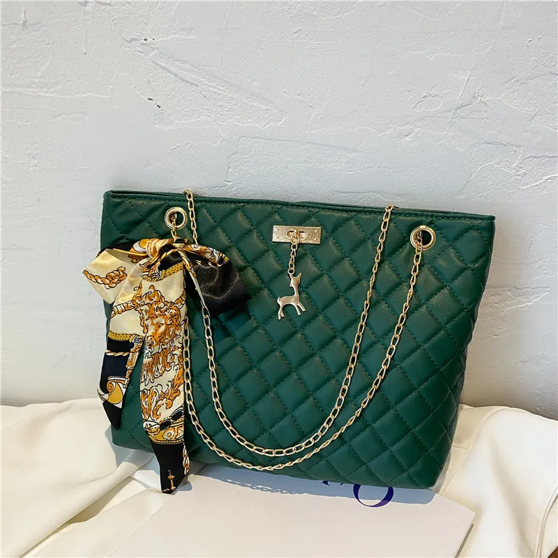 

Women Bag New Fashion Chain Large-capacity Shoulder Messenger Crossbody Bag Luxury Designer Bag Totes Satchels