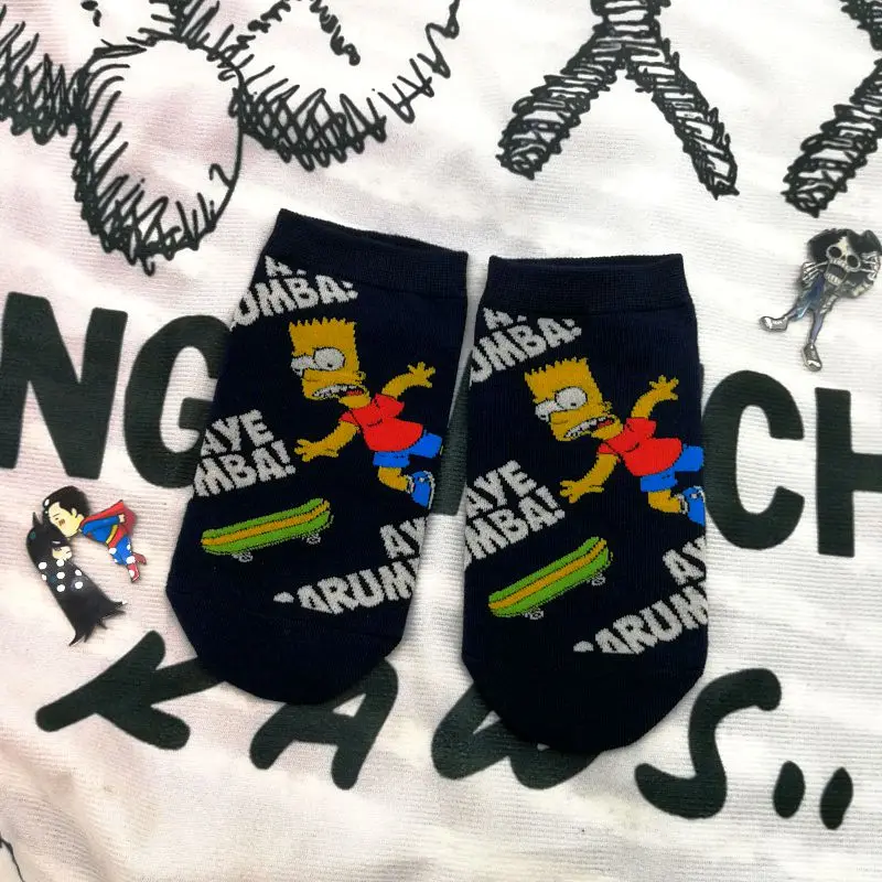 Новинка года; Лидер продаж; сезон весна-лето; мужские носки из чесаного хлопка с дезодорантом; забавные Носки с рисунком Симпсона; тапочки