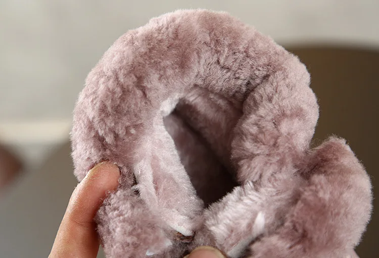 Зимние ботинки из натуральной кожи на меху для маленьких мальчиков и девочек